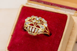 Rare Spanish Early Giardinetti Ring