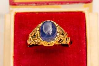 Antique Sapphire Cabochon Ring