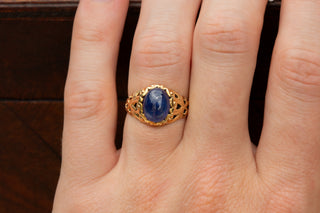 Antique Sapphire Cabochon Ring