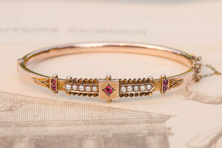 Antique Victorian Gold Bangle