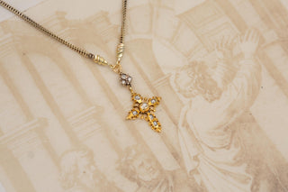 17th Century Gold Table-Cut Diamond Cross Pendant Necklace Religious Crucifix