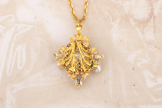 17th-Century Baroque Gold and Pearl Pendant with Filigree Reverse, c.1680