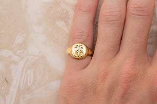 Ancient Javanese Gold Ring with Floral Dewi Sri Goddess Indonesian 8th-10th AD