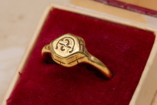 Ancient Javanese 'Sri' Ring