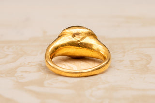 Sassanian Gold and Amethyst Intaglio Ring, c. 6th Century A.D.