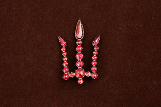 Early 19th-Century French Garnet Trident Pendant, c.1820–1840