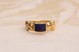 Egyptian Revival Tutankhamun Gold and Lapis Lazuli Ring, Egypt 1947