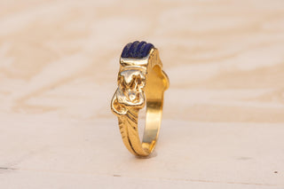 Egyptian Revival Tutankhamun Gold and Lapis Lazuli Ring, Egypt 1947