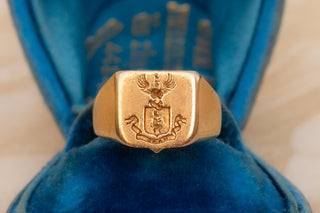 French Art Deco Gold Signet Ring with Haas Coat of Arms, c.1930