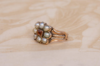 Georgian Gold, Seed Pearl and Citrine Memorial Ring, England, circa 1815