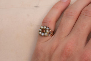 Georgian Gold, Seed Pearl and Citrine Memorial Ring, England, circa 1815