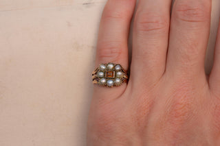 Georgian Gold, Seed Pearl and Citrine Memorial Ring, England, circa 1815