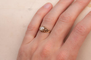 Victorian Openwork Gold Ring with Rose-Cut Diamond, c.1880