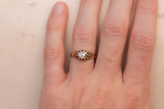 Victorian Openwork Gold Ring with Rose-Cut Diamond, c.1880