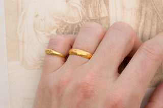 Late 17th–Early 18th Century Gold Posy Ring, “Love is the bond of peace"