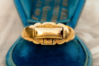Victorian Gold Hidden Key Ring