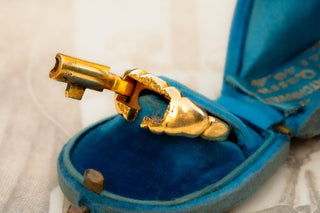 Victorian Gold Hidden Key Ring, c.1870