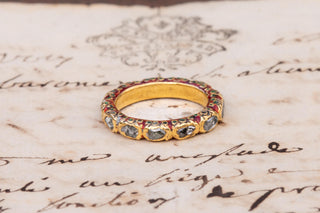 Royal Siamese Gold and Diamond Enamel Eternity Ring, c.1750–1800