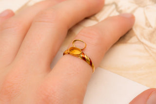 Early 19th-Century French 18K Gold Enamel Locket Ring, Paris c.1820