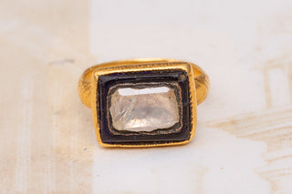 Mughal Gold and Diamond Ring