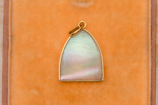 Art Deco French Virgin Mary Medal in 18K Gold with Mother-of-Pearl c1930