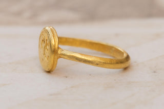 Early Javanese Gold Ring with Possible Sri Motif or Nagari Script; Java, 8th–10t