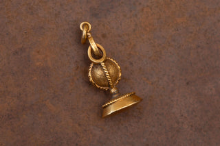 Early 19th-Century Italian 18K Gold Fob Pendant, c.1820