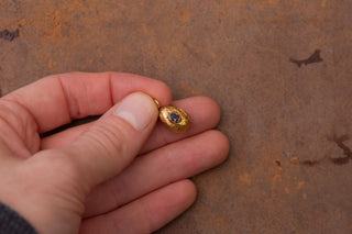 Antique Russian Gold Egg Pendant with Sapphire, St Petersburg, c.1890