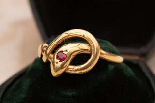 Antique French 18K Gold Snake Ring with Garnet, Paris, c.1890
