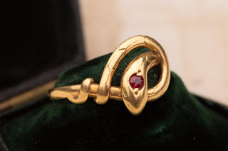 Antique French 18K Gold Snake Ring with Garnet, Paris, c.1890