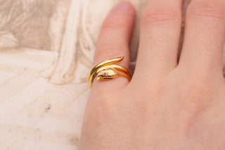 Vintage French 18K Gold Snake Ring; Paris, c.1960s