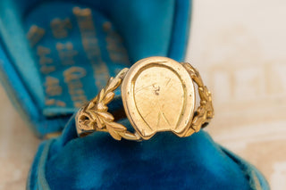 Antique French Horseshoe Ring in 18K Gold; Paris c.1840