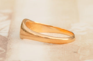 Antique Edwardian 18K Gold Family Crest Signet Ring; Deakin & Francis, Birmingha