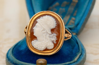 Antique Gold Ring with 17th-Century Italian Renaissance Cameo of Athena Minerva