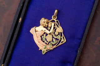 Rare Spanish Art Nouveau Gold and Enamel Pendant; Barcelona, c.1920