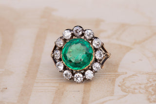 Rare Georgian Emerald and Diamond Cluster Ring; English, c.1820