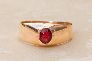 Victorian Red Glass Stirrup Ring