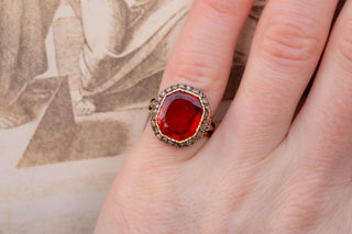 Georgian 18K Gold Hessonite Garnet & Rose-Cut Diamond Cluster Ring, c.1780