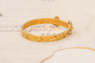 Spanish Renaissance High Karat Gold Posy Betrothal Ring, Early 17th Century