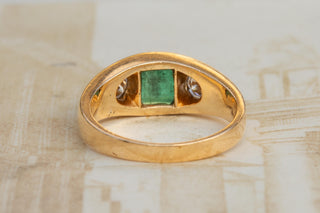 Antique German Emerald and Diamond Three Stone ring in 18K Gold, Circa 1910