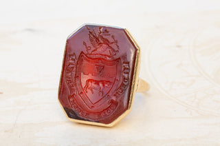 Irish 'Cole' Family Earl's Ring