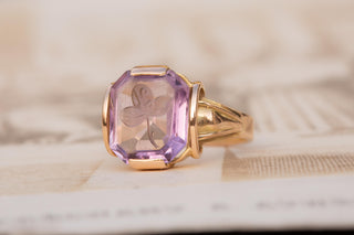 Vintage Gold Amethyst Intaglio Ring, c.1940