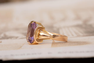 Vintage Gold Amethyst Intaglio Ring, c.1940