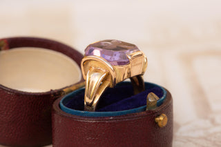 Vintage Gold Amethyst Intaglio Ring, c.1940