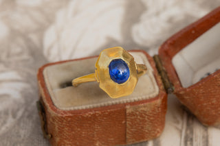 13th Century Medieval Sapphire “Pie-Dish” Gold Ring, Circa 1280
