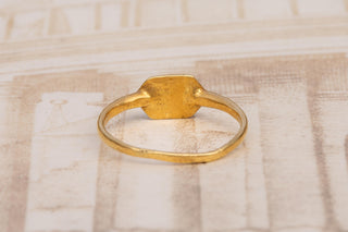Ancient Javanese Gold ‘Sri’ Ring, 8th–10th Century