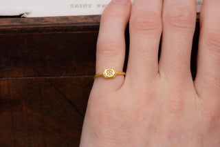 Ancient Javanese Gold ‘Sri’ Ring, 8th–10th Century