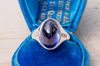 Art Deco White Gold Sapphire Ring