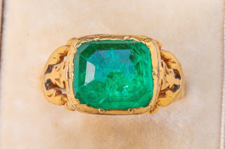 Antique 5ct Colombian Emerald Ring