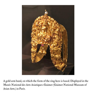 Antique Early 19th Century South Indian Gold ‘Nalī’ Ring with Emerald & Pearls